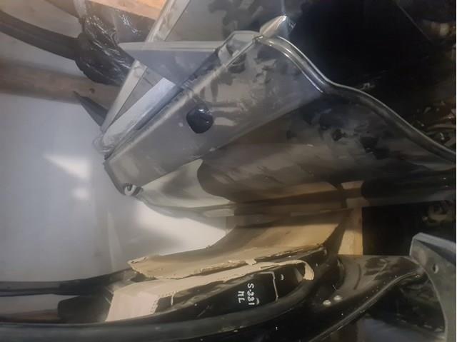 Дверка передня права A2057203000 MERCEDES