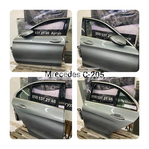 Двері пасажирськи задні ліві A2057300105 MERCEDES