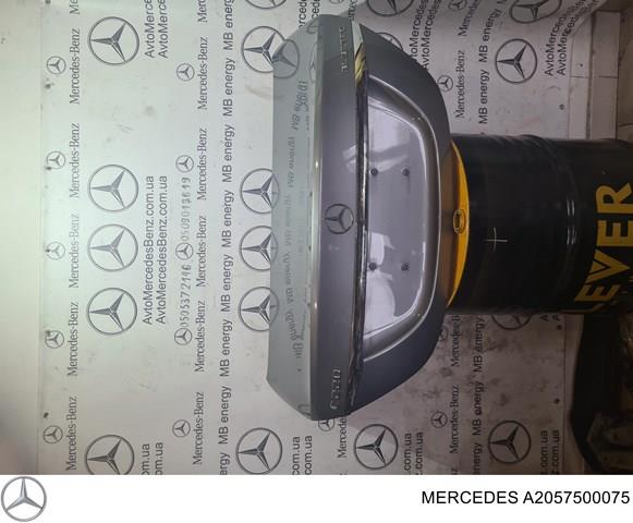 Кришка багажника кузова A2057500075 MERCEDES