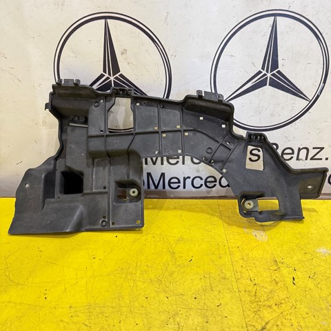 Кронштейн насадки глушника A2058850100 MERCEDES