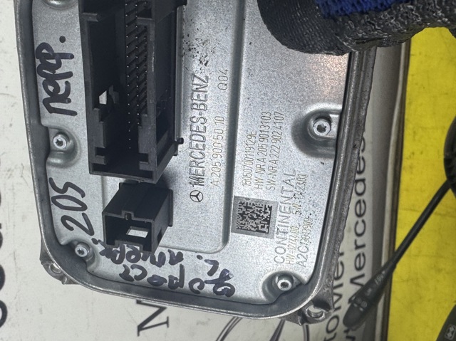 Блок упавленія автосвітла A2059005010 MERCEDES