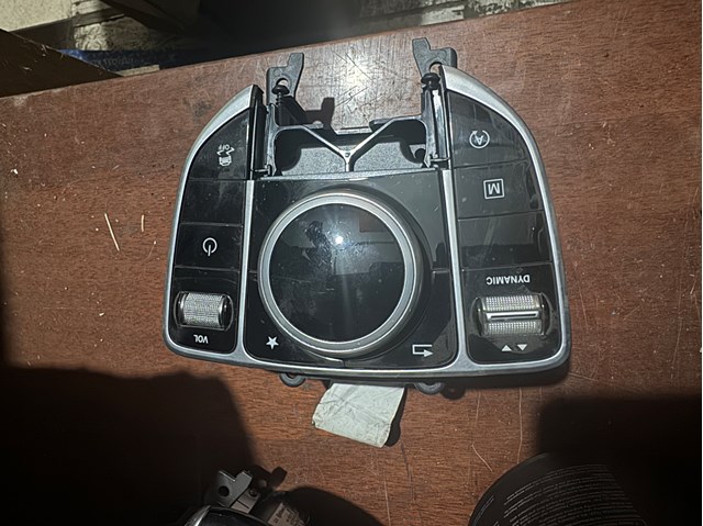 Блок кнопок центральної консолі A2059005915 MERCEDES