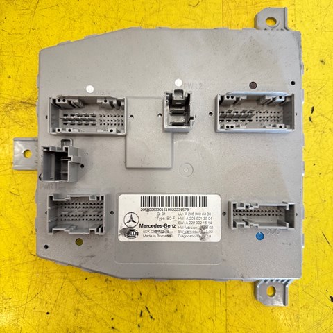 Блок управління сигналами SAM A2059006330 MERCEDES