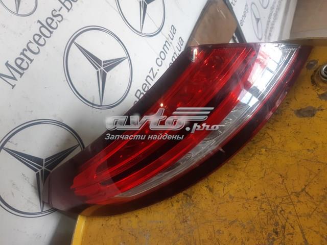 Стоп задній A2059062905 MERCEDES