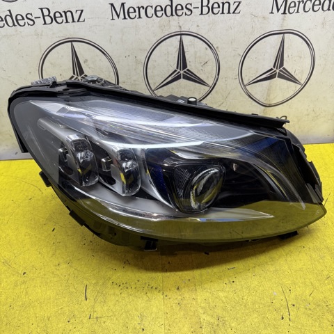 Права блок фара A2059066504 MERCEDES