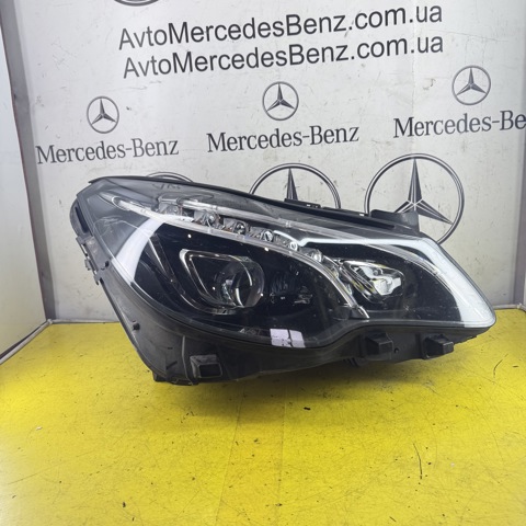 Фара передня права A2078208661 MERCEDES
