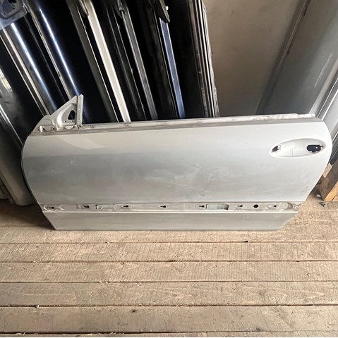 Водійські двері A2097200105 MERCEDES