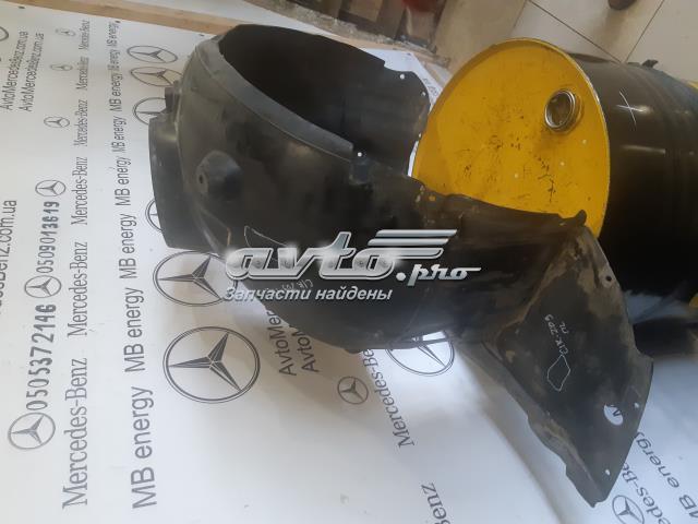 Підкрилок передній лівий A2098840322 MERCEDES