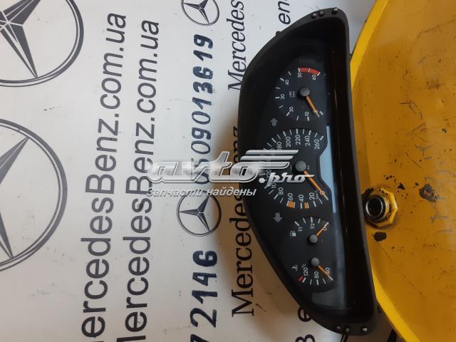 Щиток приладів (комбінація) A2105403348 MERCEDES