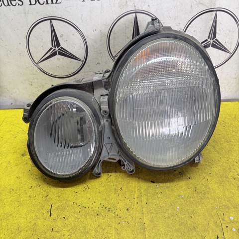 Фара ліва A2108202761 MERCEDES