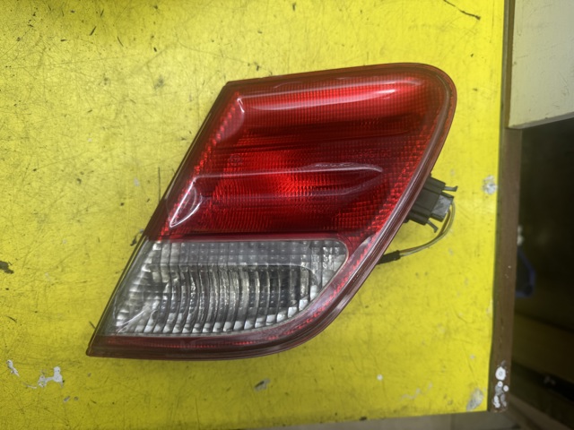 Ліхтар задній правий, внутрішній A2108203864 MERCEDES