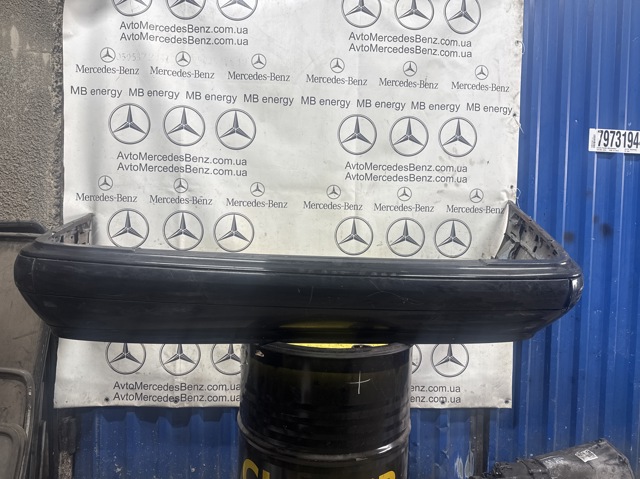 Бампер задній A2108852125 MERCEDES