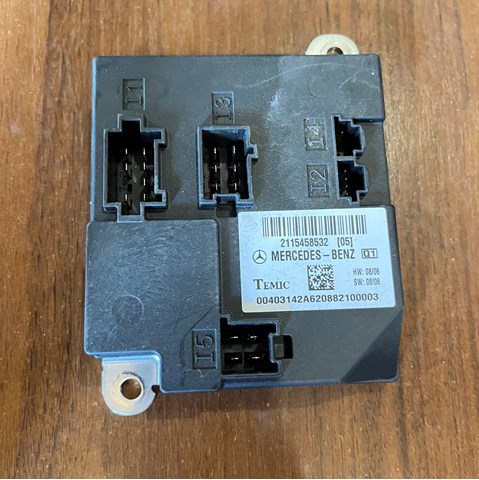 Блок управління сигналами SAM A2115458532 MERCEDES