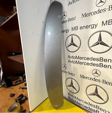 Спойлер на багажник A2117900388 MERCEDES