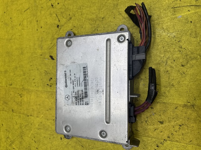 Блок керування Bluetooth A2118701885 MERCEDES