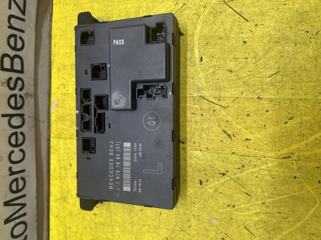 Блок управління комфорту A2118701985 MERCEDES