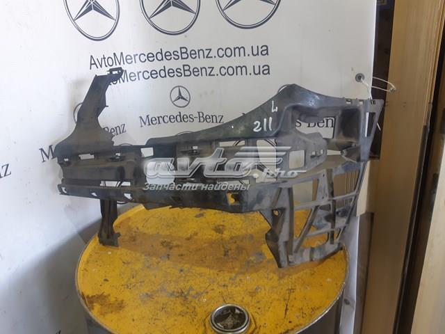 Кронштейн кріплення бампера переднього лівий A2118800352 MERCEDES