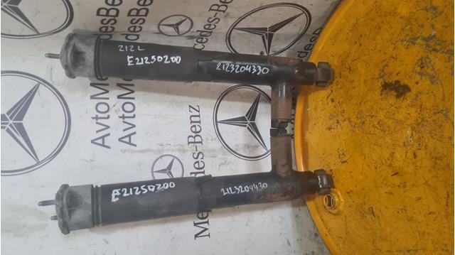 Стійка задня права A2123204430 MERCEDES