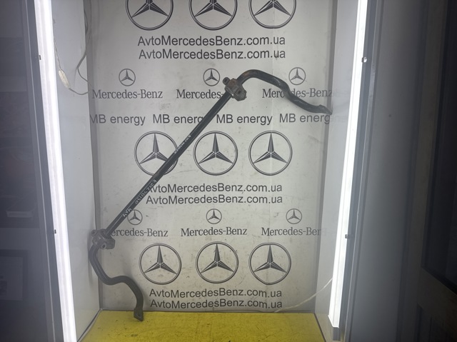 Стабілізатор поперечної стійкості передній A2123231465 MERCEDES