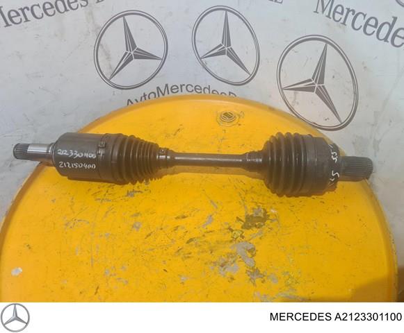 Піввісь передня, права A2123301100 MERCEDES