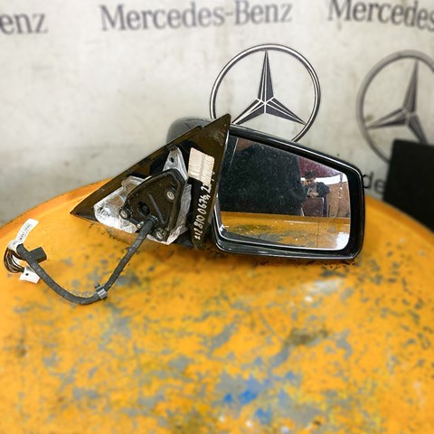 Праве дзеркало заднього виду A2128102276 MERCEDES