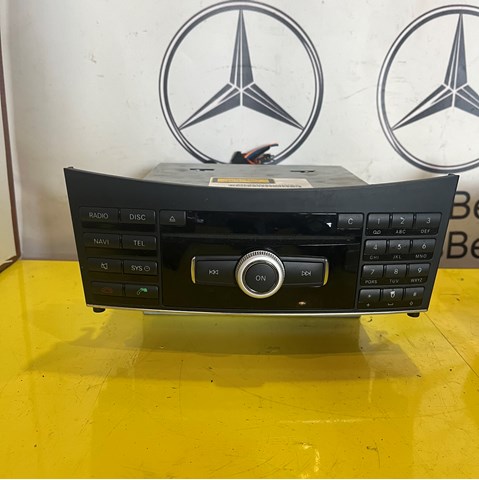 Блок кнопок центральної консолі A2129005212 MERCEDES