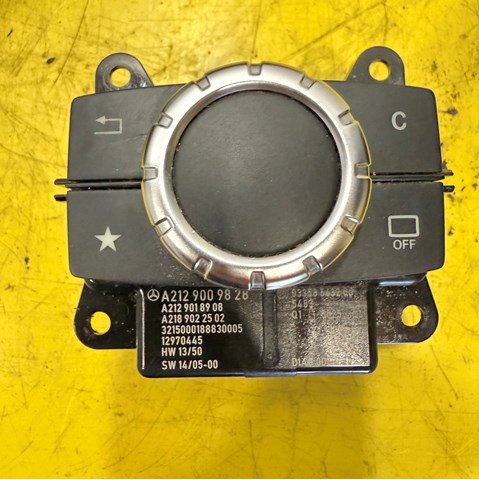 Блок кнопок центральної консолі A2129009828 MERCEDES