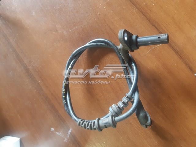 Датчик АБС (ABS) передній, лівий A2129050701 MERCEDES