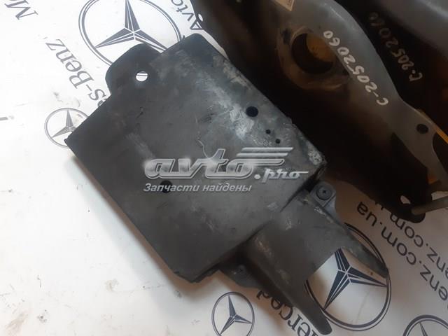 Захист заднього нижнього важеля A2133520300 MERCEDES