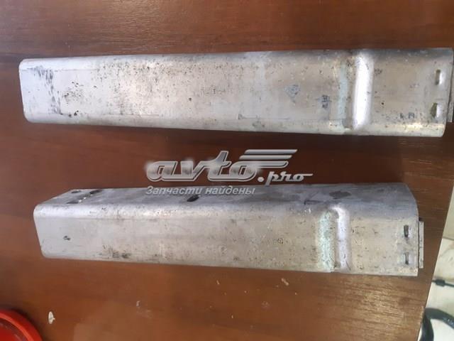Кронштейн підсилювача переднього бампера A2136200400 MERCEDES