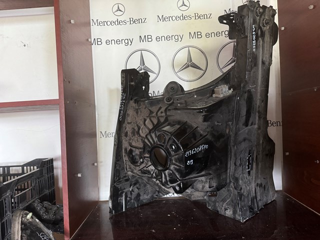 Чверть передня ліва A2136208700 MERCEDES