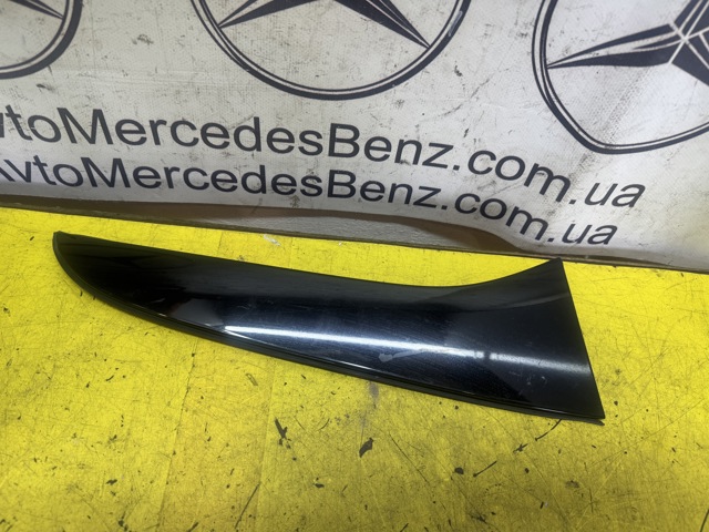 Крило на багажник A2137900488 MERCEDES