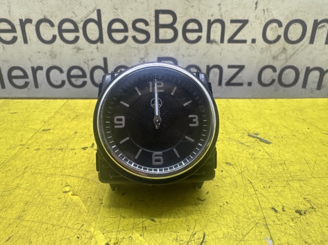 Годинники A2138272000 MERCEDES