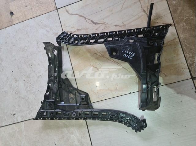 Напрямна заднього бампера, ліва A2138850163 MERCEDES