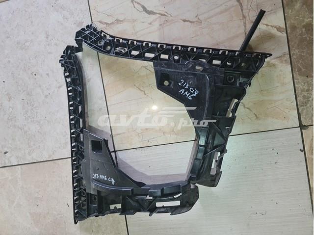 Направляюча заднього бампера, права A2138850263 MERCEDES