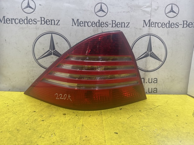 Ліхтар задній лівий A2208200764 MERCEDES