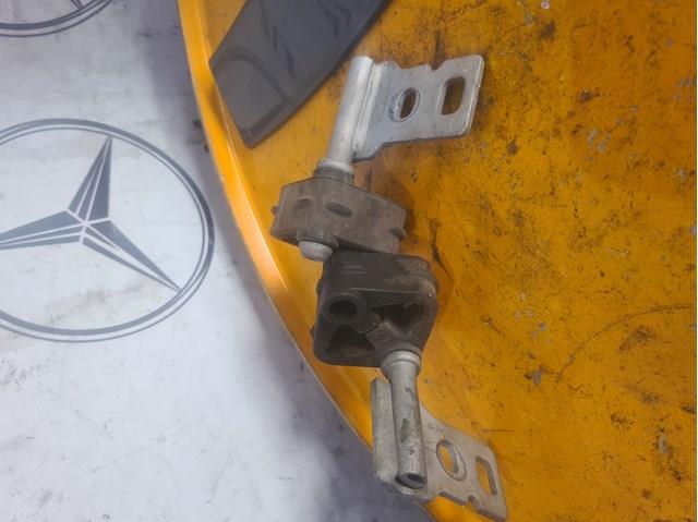 Подушка кріплення глушника A2314920044 MERCEDES