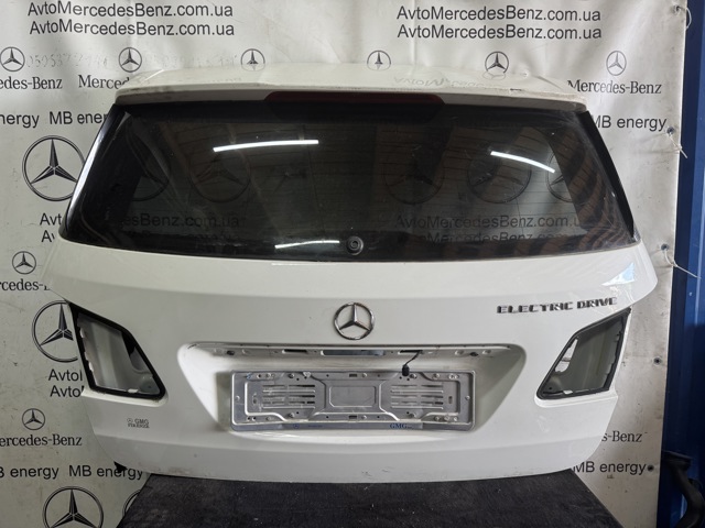 Задні двері багажника A2467400101 MERCEDES