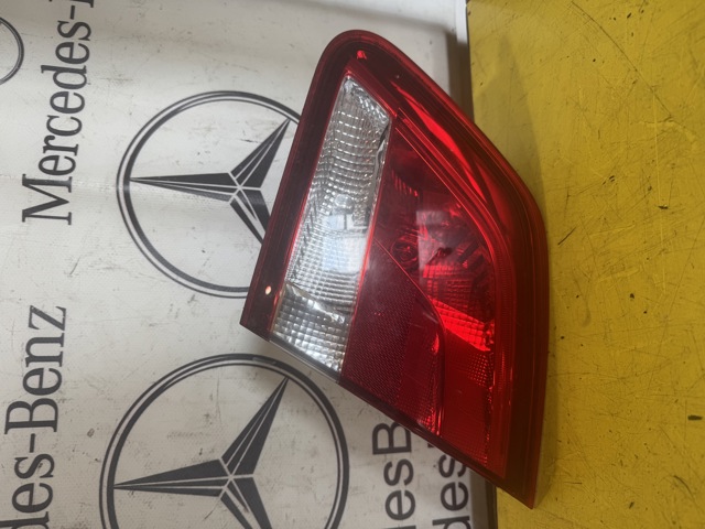 Стоп задній A2469068600 MERCEDES