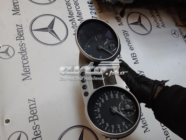 Приладова дошка-щиток приладів A2515400648 MERCEDES