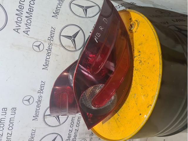 Ліхтар задній правий A2518200264 MERCEDES