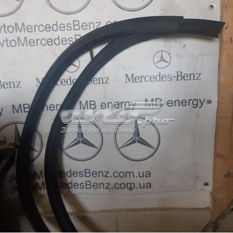Розширювач заднього крила, правий A2538851401 MERCEDES