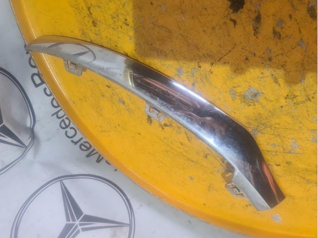 Переднє ліве ікло бампера A2538852700 MERCEDES