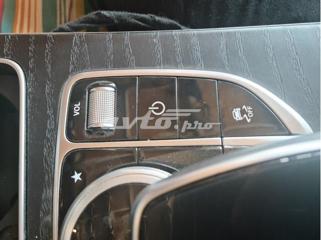 Блок кнопок центральної консолі A2539055700 MERCEDES