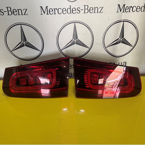Ліхтар задній лівий, внутрішній A2539062303 MERCEDES