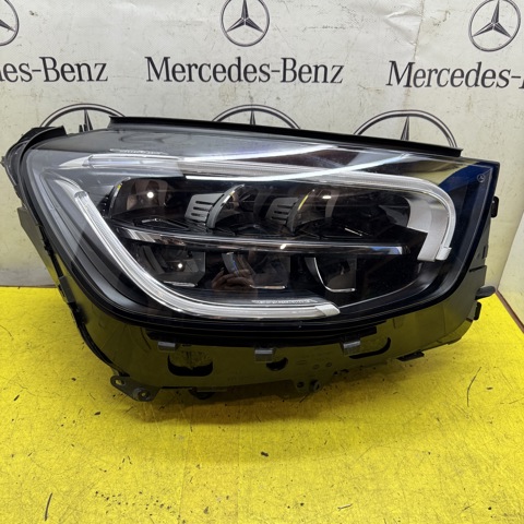 Фара правая A2539068201 MERCEDES