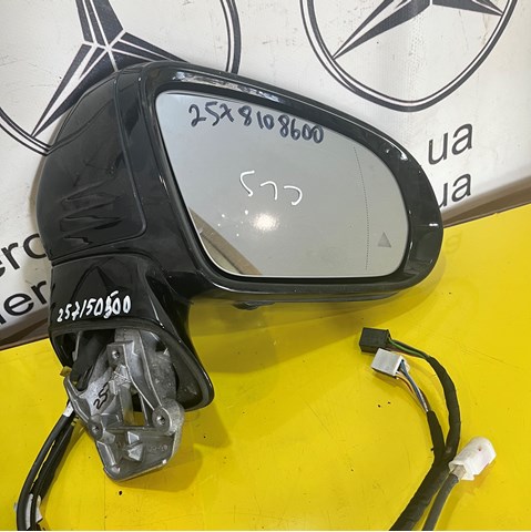 Праве дзеркало заднього виду A2578108600 MERCEDES