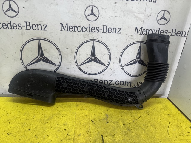 Повітроприймач A2740900900 MERCEDES
