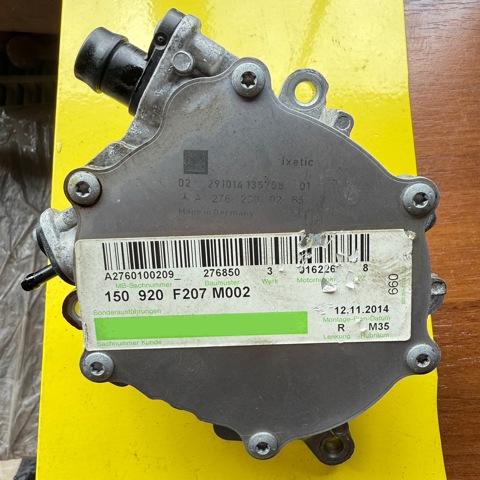 Насос вакуумний A2762300265 MERCEDES