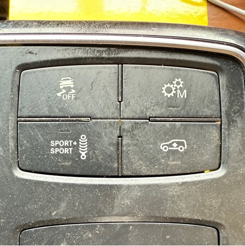 Блок кнопок центральної консолі A2929057900 MERCEDES